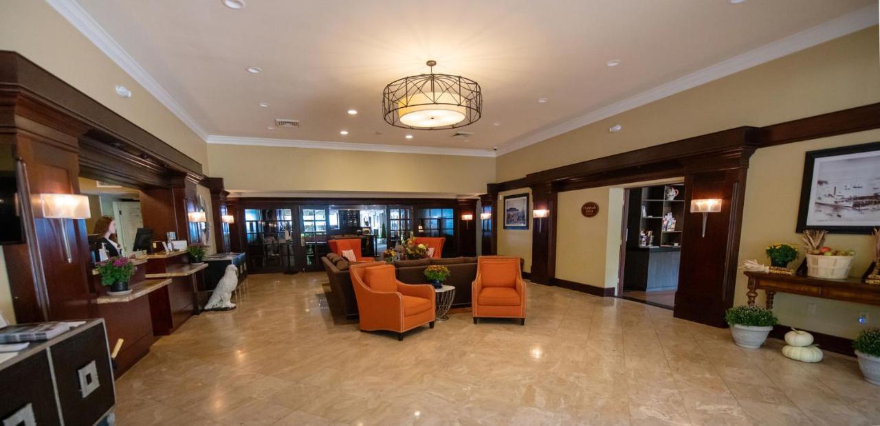 Holiday Inn Bar Harbor Regency Hotel By Ihg Eksteriør bilde